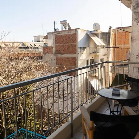 Apartment Secret Oasis Aptms 2