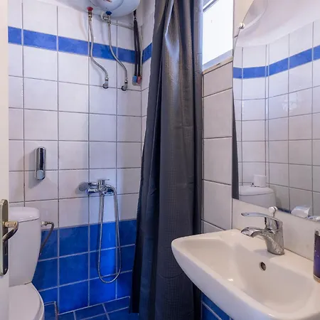 Secret Oasis Aptms 2 *